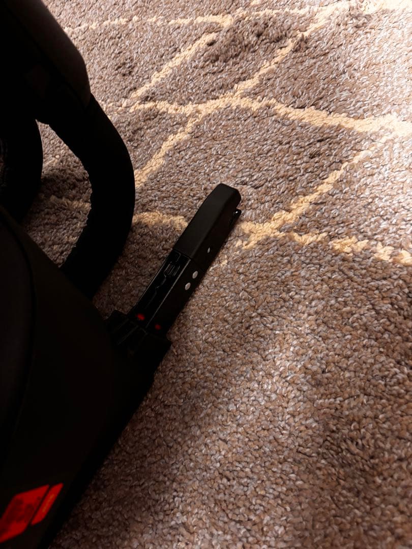 カーメイト　エールベベ　クルット4iグランス　チャイルドシート