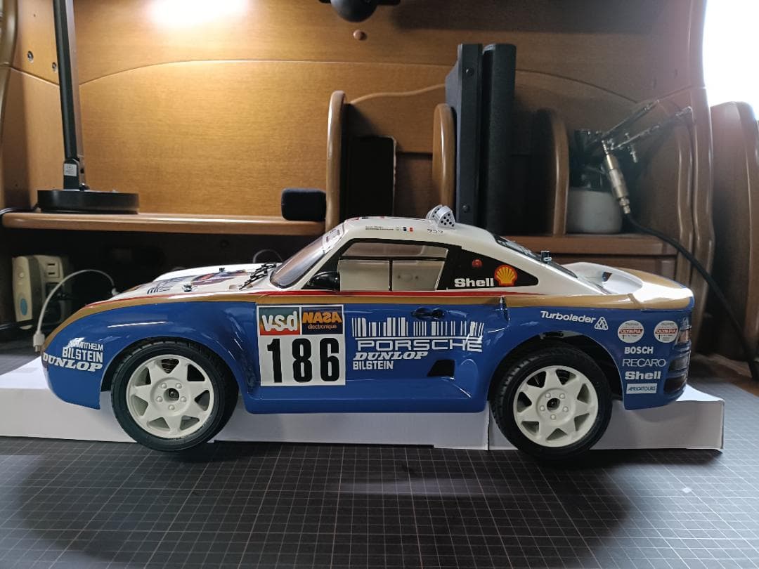 ポルシェ959 電動RCカー 1/8 4WD M48S