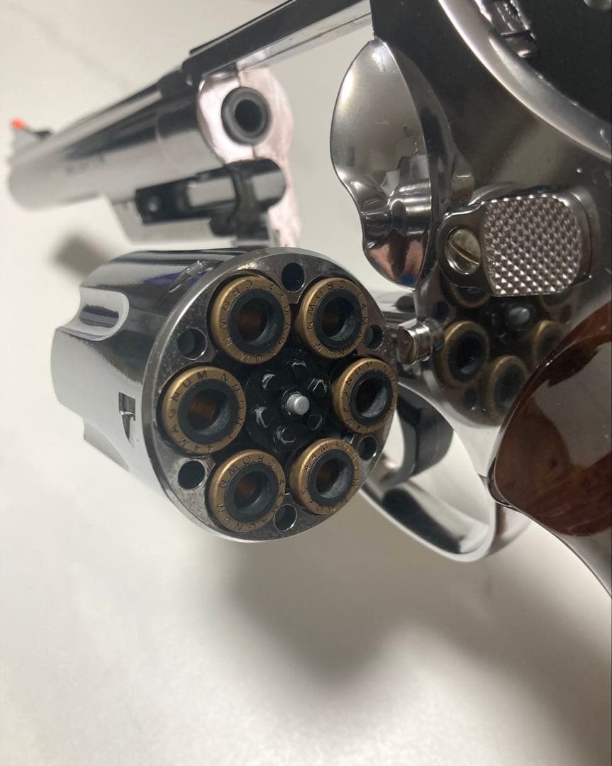 ガスガン クラウンモデル