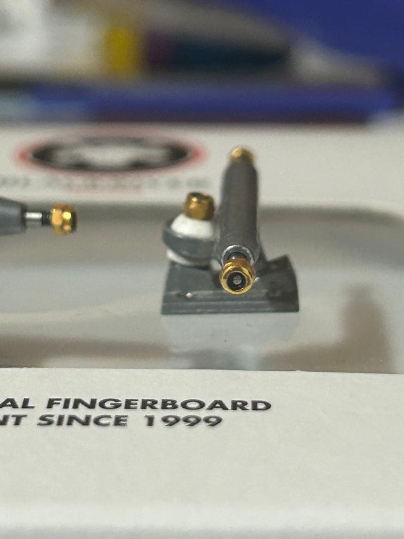 BLACK 3.0 TRUCKS X-WIDE（34MM）RAWmon