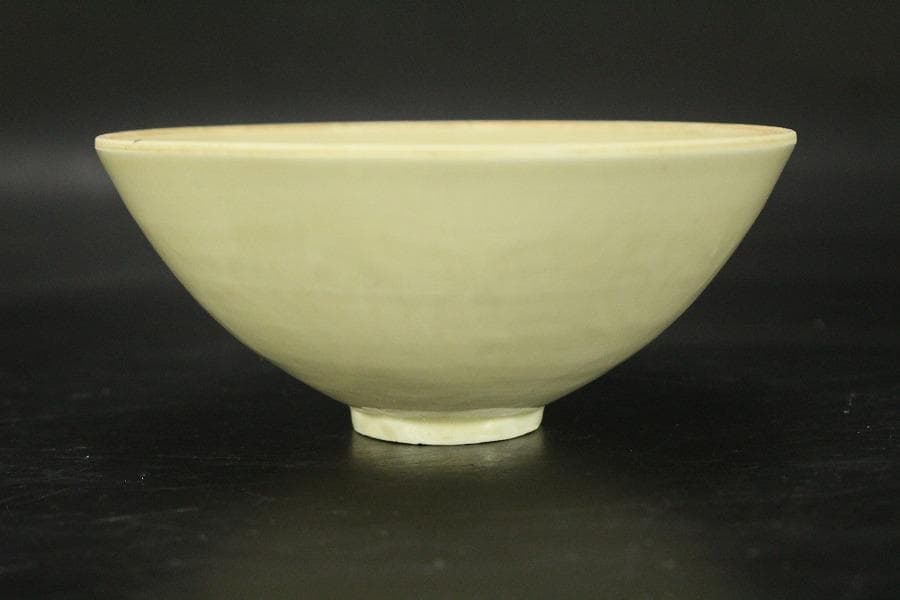 中国美術 白磁 花紋 碗(HA518)