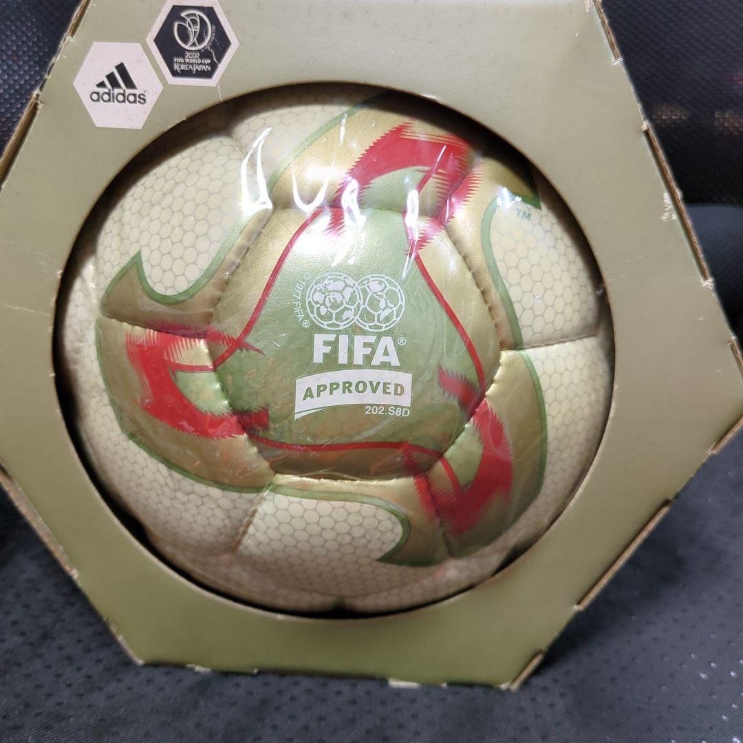 FIFA日韓ワールドカップ公式ボール