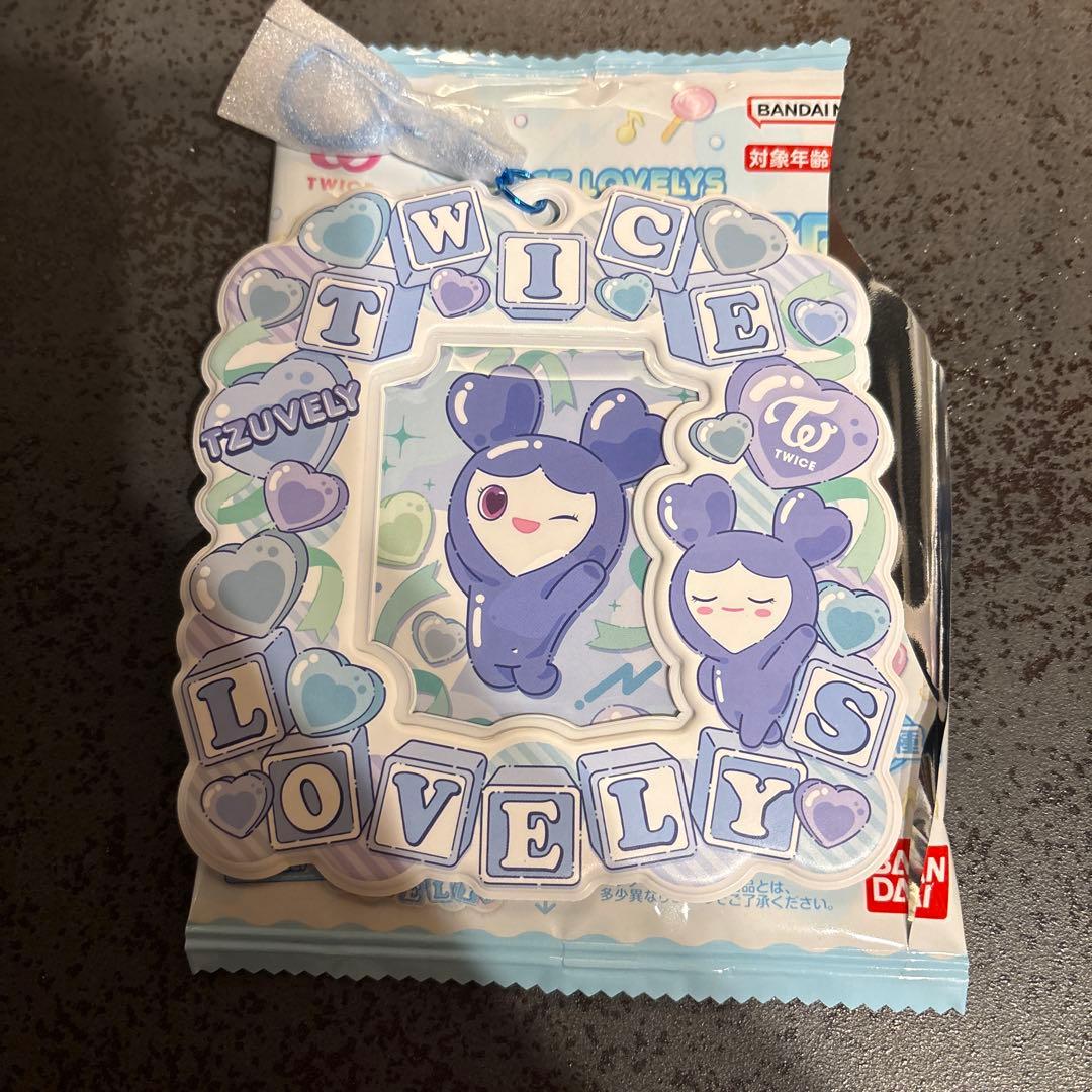 TWICE ラブリー ツブリー ツウィ トレカケース カードホルダー - メルカリ