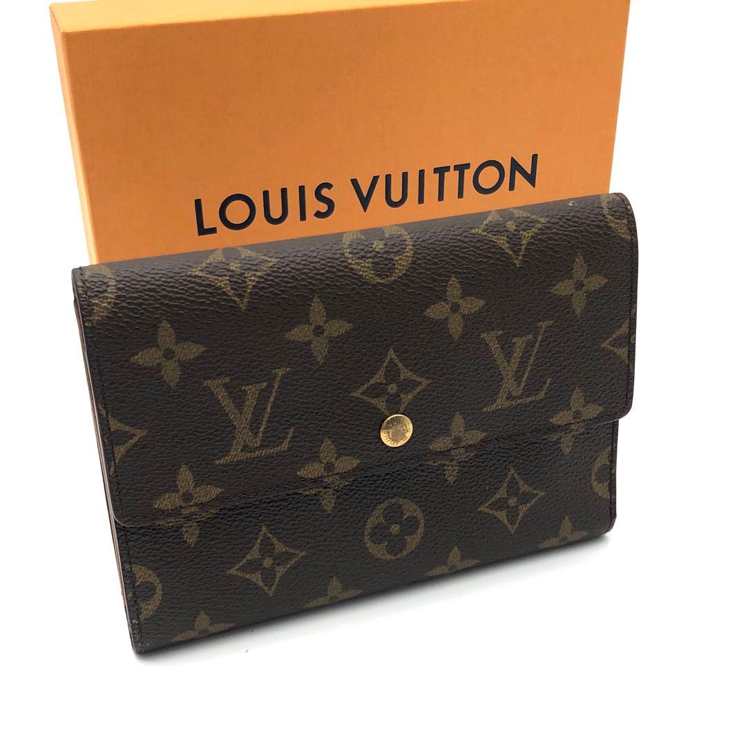 ルイヴィトン ポルトトレゾール エテュイ パピエ 三つ折り財布