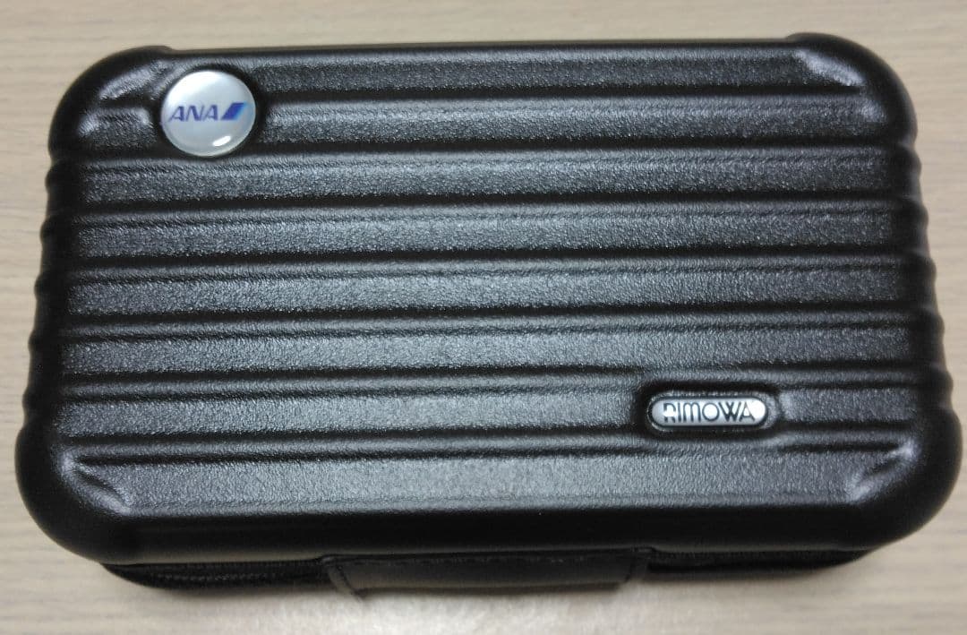 RIMOWA リモワ ANAファーストクラス アメニティポーチ《黒》 C44352492