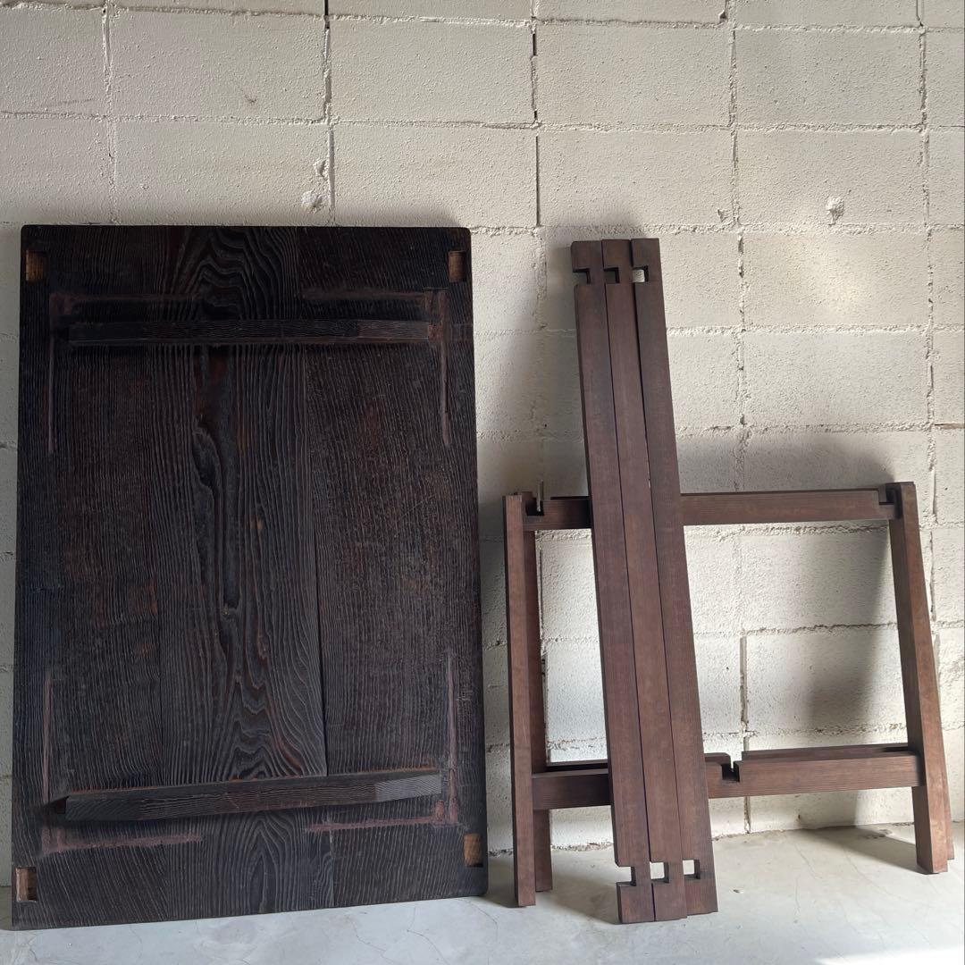 杉浮造り　ダイニングテーブル　作業台　展示台　什器　天板無垢材　濃茶色