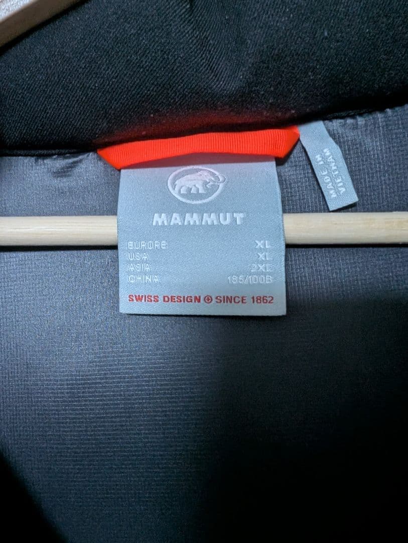 【美品】 MAMMUT Roseg 2.0 IN Hooded Jacket