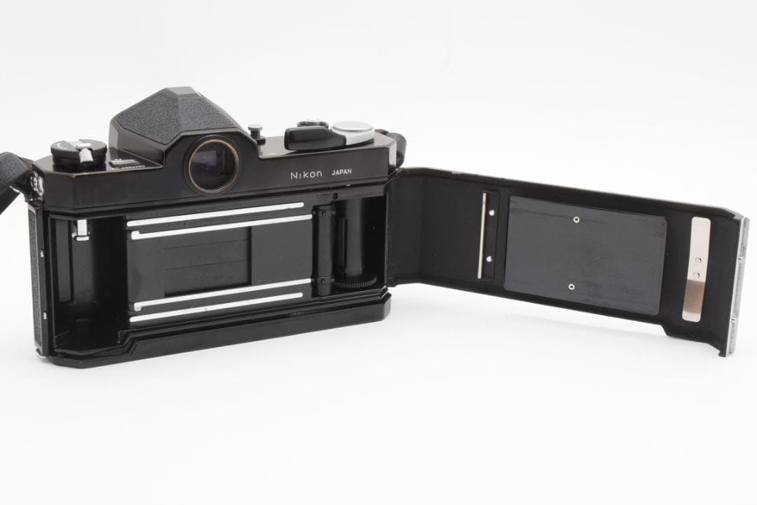 良品 Nikomat FTN＋50mm f1.4 純正ストラップ・フィルター付 - メルカリ