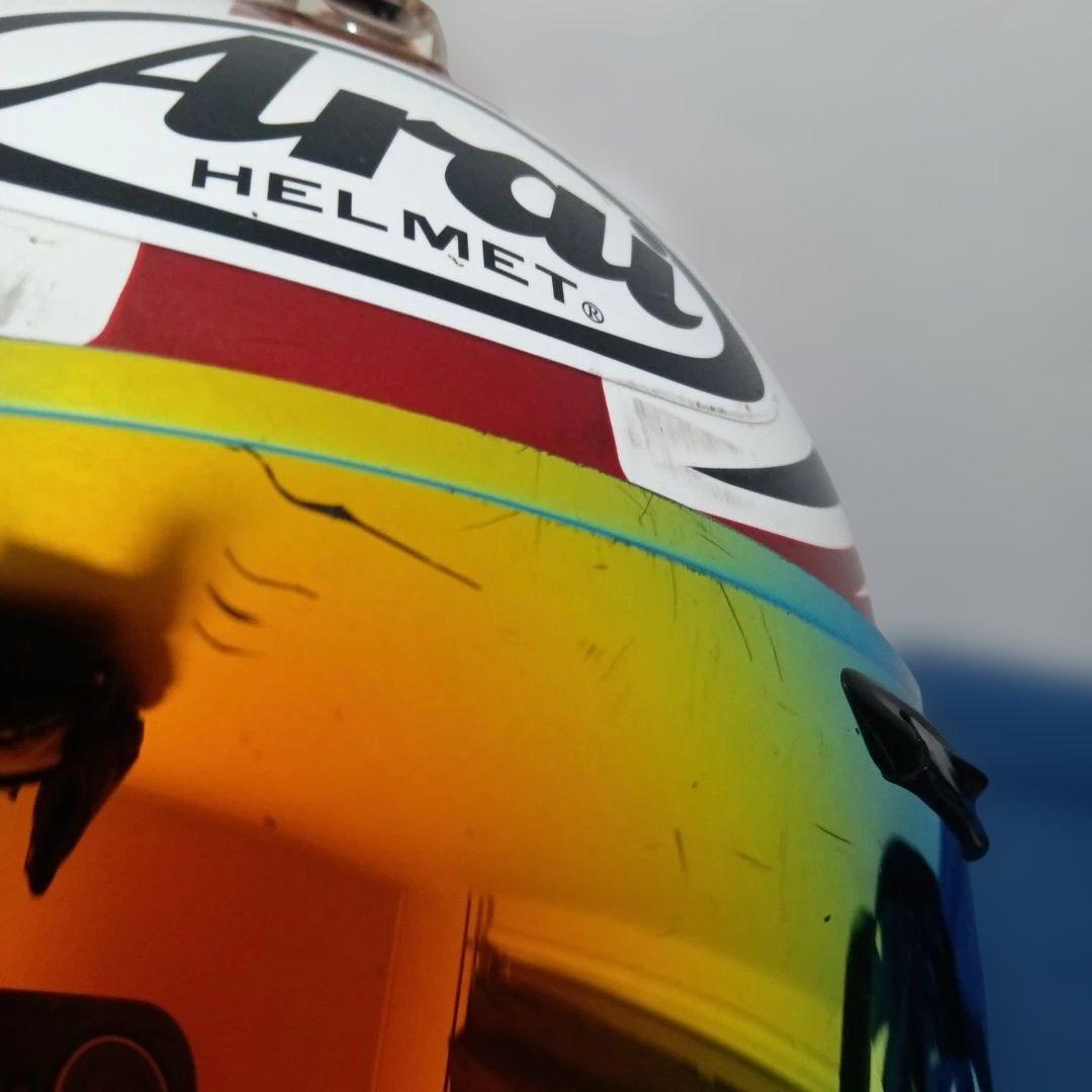 Araiヘルメット　57．58cm