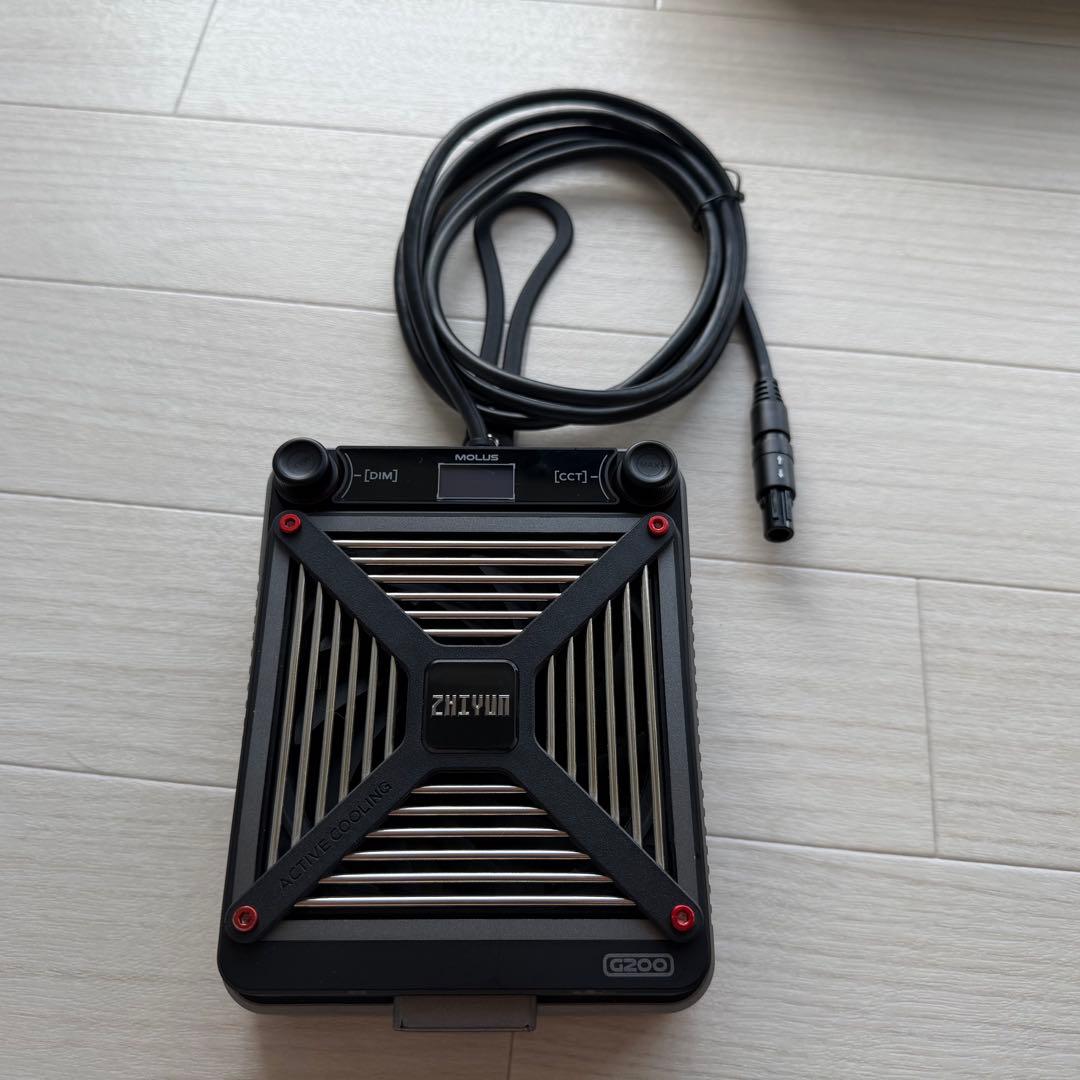 ビデオカメラ ZHIYUN MOLUS G200