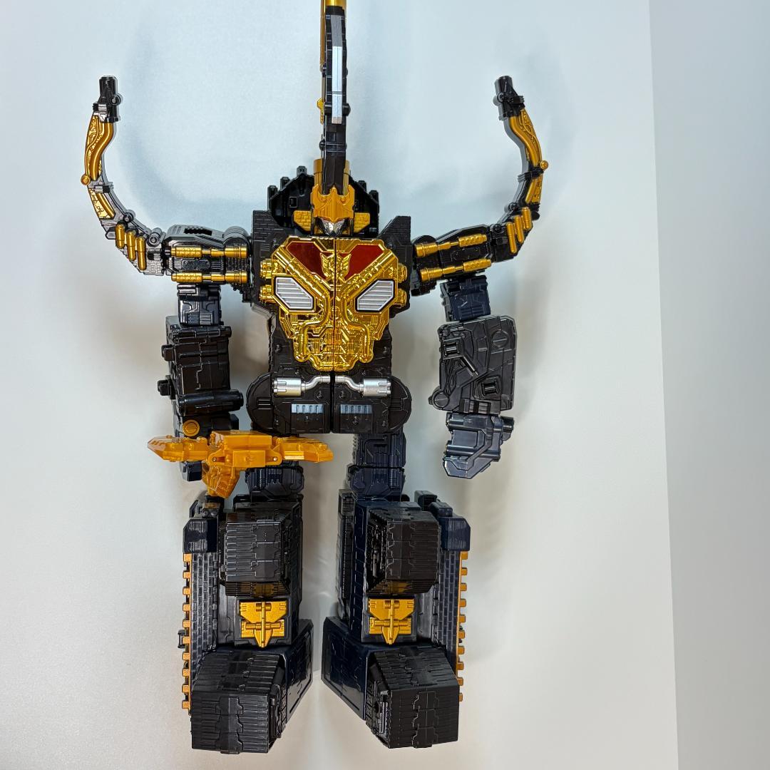 【豪華2体セット】DXキングオージャー & ゴッドコーカサスカブト まとめ売り