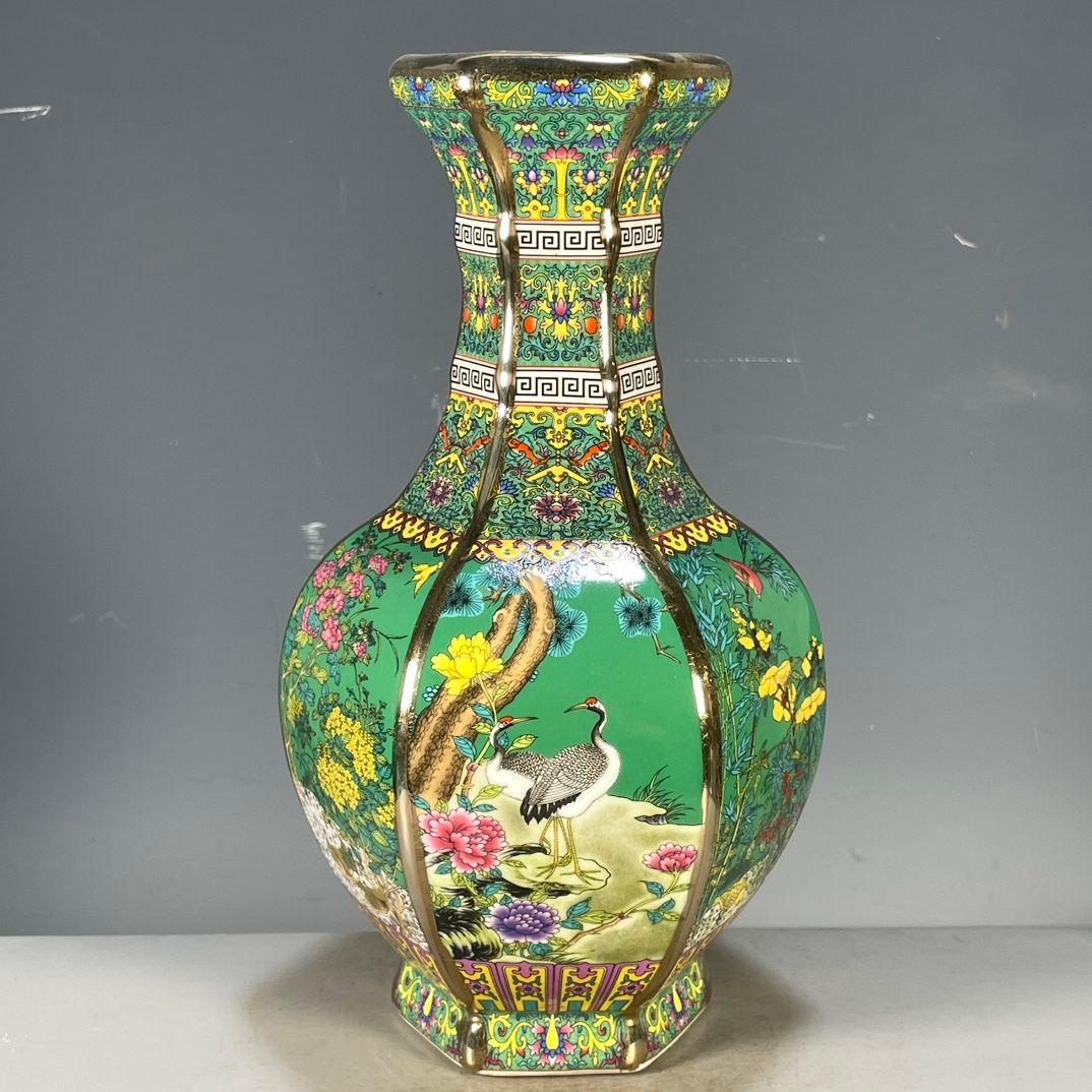 乾隆琺瑯彩花鳥紋六稜賞瓶 景徳鎮 陶磁器 装飾品 現代工芸品 美術品 置物