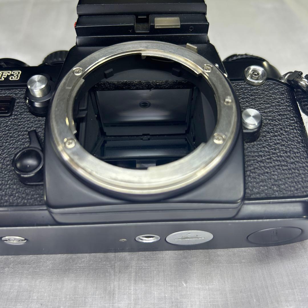 Nikon F3 豪華フルセット 液晶漏れなし・ケース ストロボ付 ストラップ