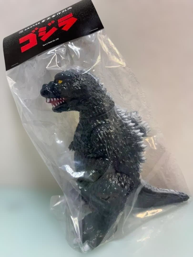 ゴジラ 1955 ギニョ ル版 特撮 安楽安作 メディコム トイ 東宝 極味の雫