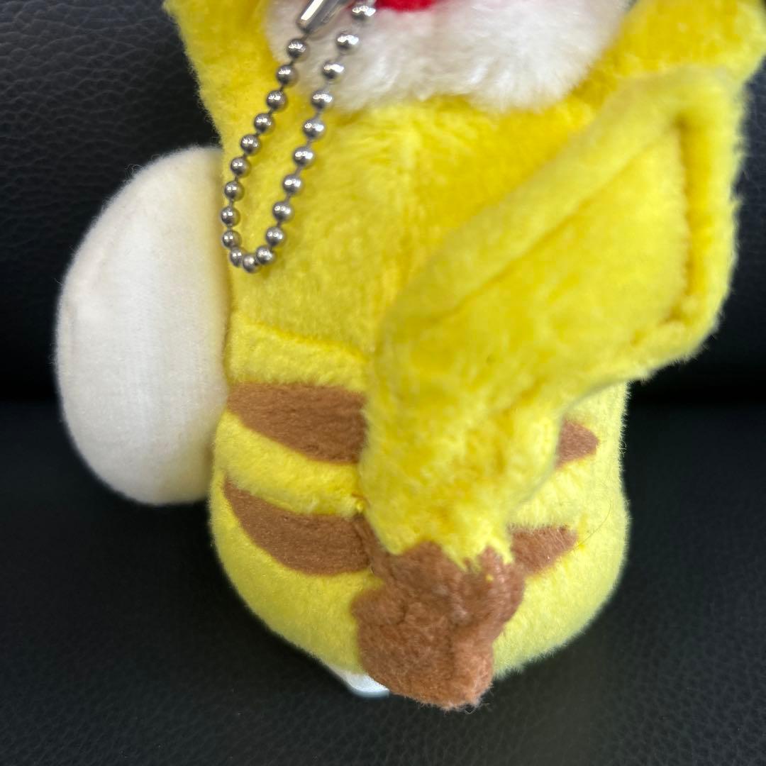 ポケモン　サンタクロース　ピカチュウ　キーチェーン　ポケモンセンター　2004
