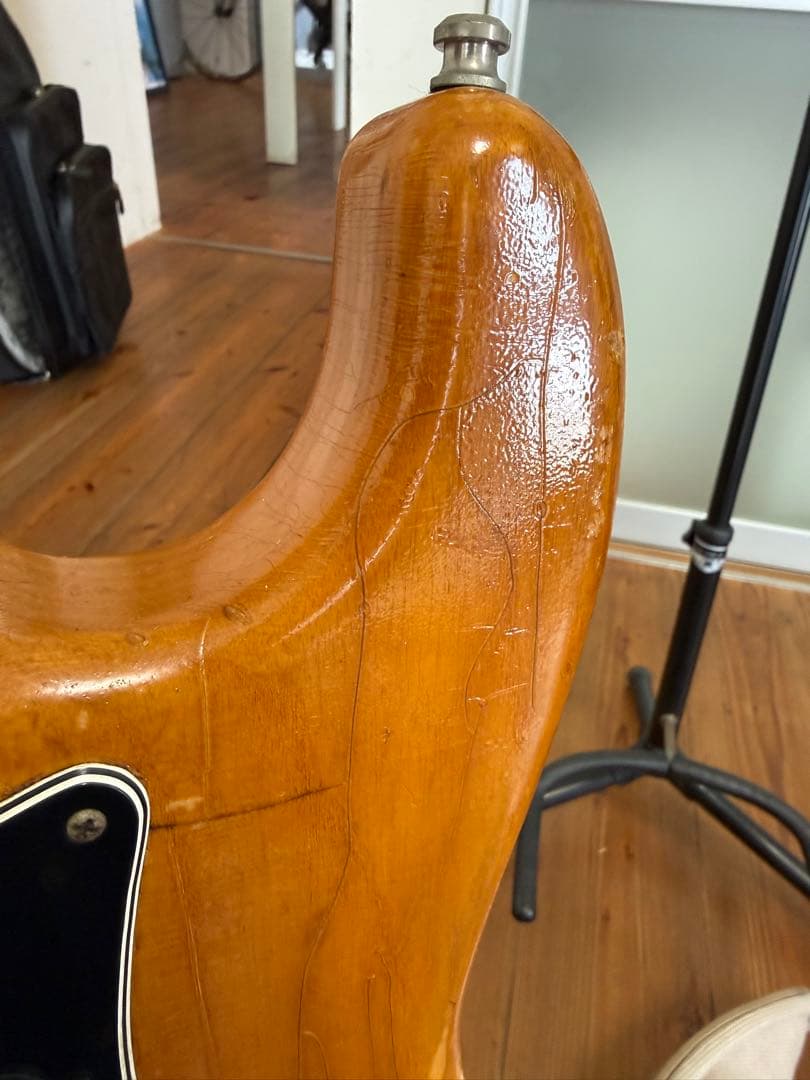 レフティ フェンダーUSA ストラトキャスター 1976 ナチュラル