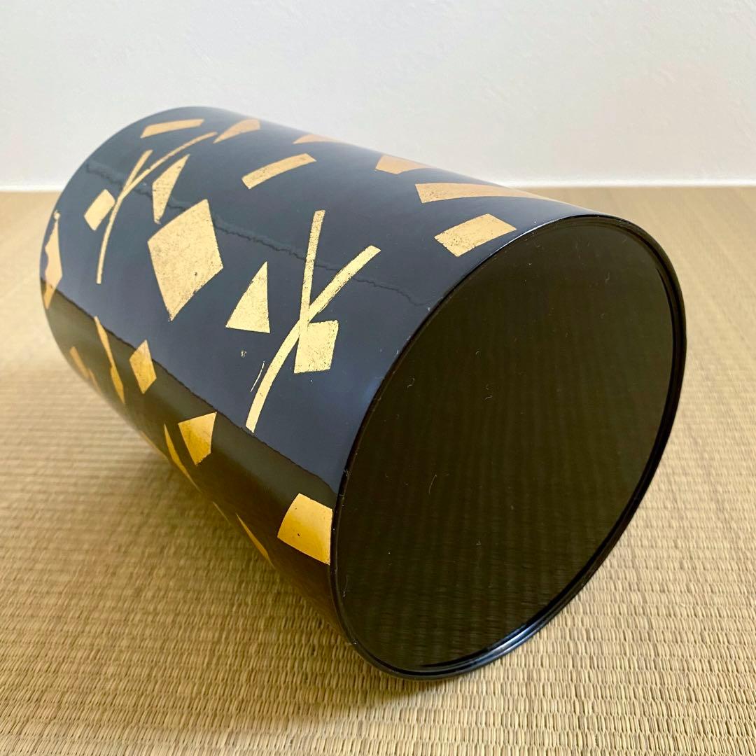 玄々斎好写【葉蓋水指】箔散らし 天然木 曲物 漆塗 真塗 金箔 茶道具の