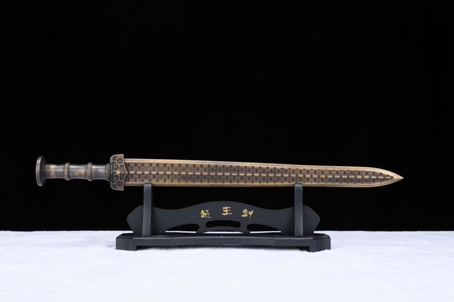 越王勾践剣-黄銅 古兵器 武具 刀装具 日本刀 模造刀 居合刀 - メルカリ