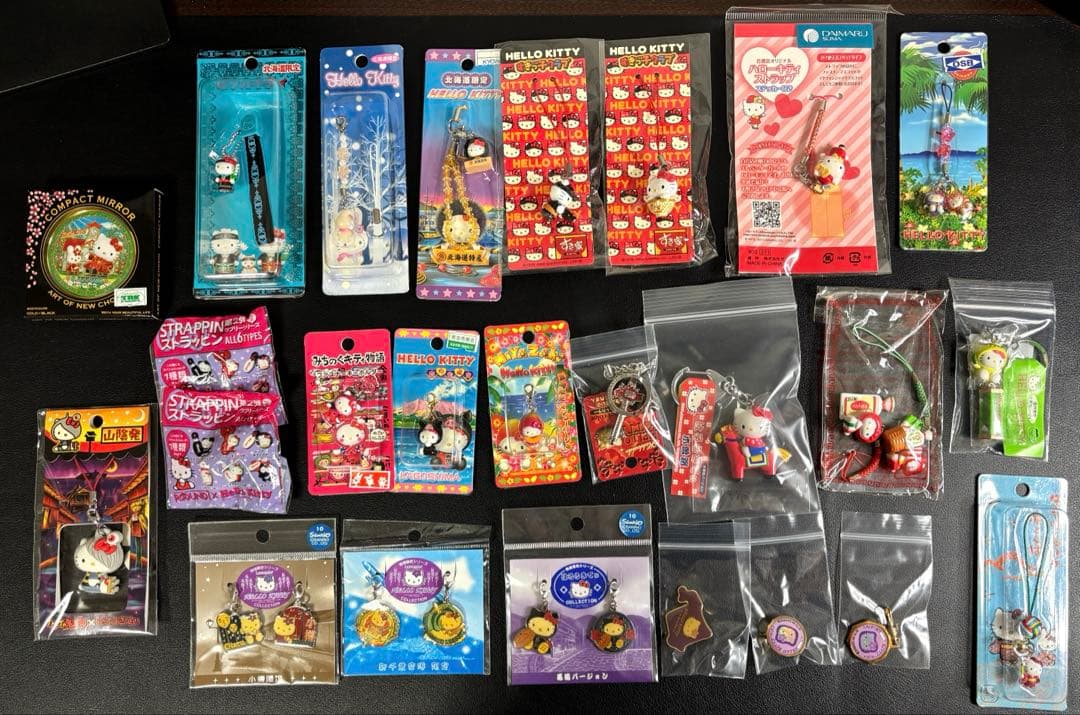 ＊レア＊未使用＊ご地キティ根付&ストラップセットまとめ売り