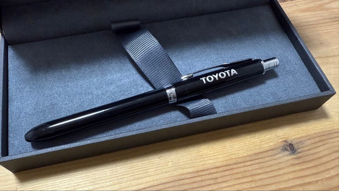 極美品 送料込み】カルティエ ボールペン サファイヤ ディアボロ 箱あり