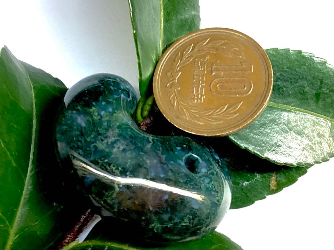 1万個に1個しか無い出雲勾玉‼️花仙山瑪瑙*芯