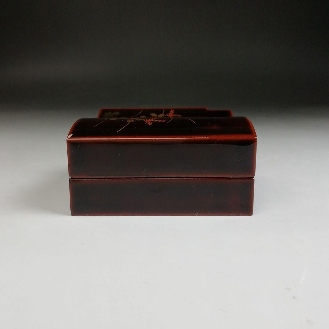 T934 香合 『秋野蒔絵』『瓦香合』『新谷漆峯 作』 共箱 茶道具の