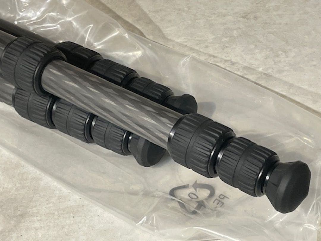 未使用□Velbonベルボン カーボン三脚38Carmagne N640S MT - メルカリ