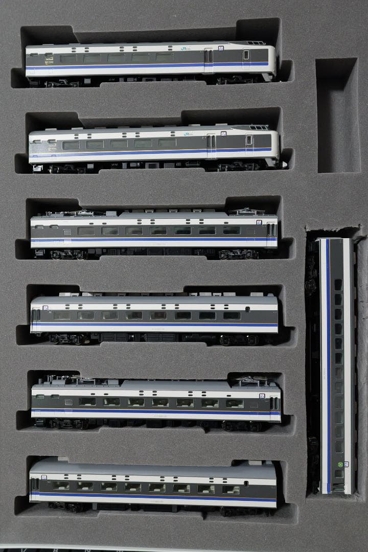 Nゲージ】TOMIX 583系 きたぐに、シュプール 13両 HG仕様