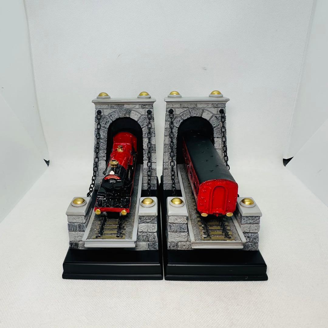 ハリー・ポッター ホグワーツ・エクスプレス ブックエンド ブック