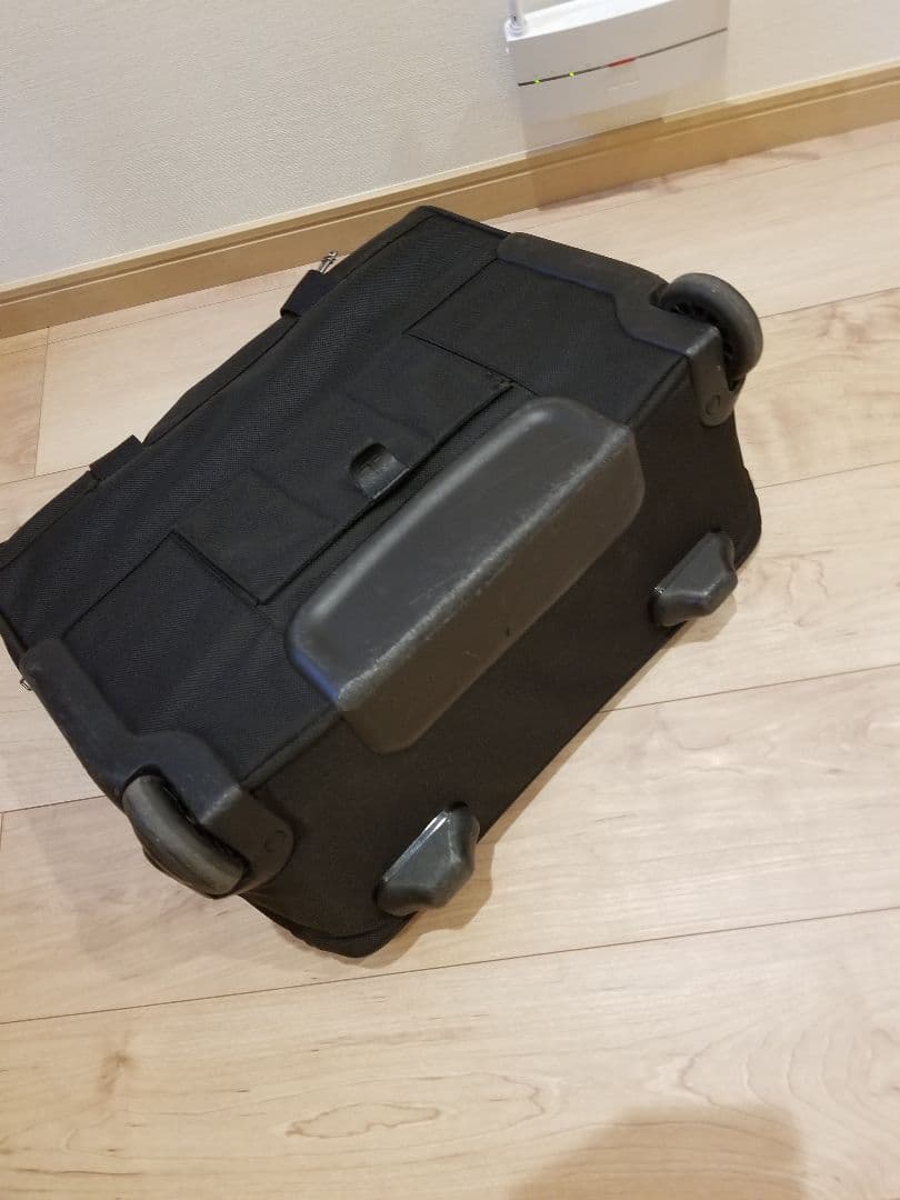 早い者勝ち TUMI キャリーバッグ 機内持ち込み可 TUMI トゥミ 26105D4