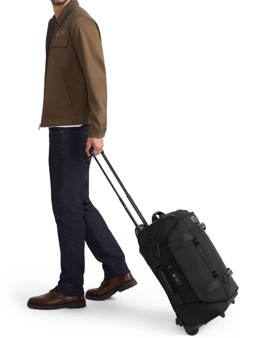 TUMI ウィールド・ダッフル・キャリーオン 未使用品 - メルカリ