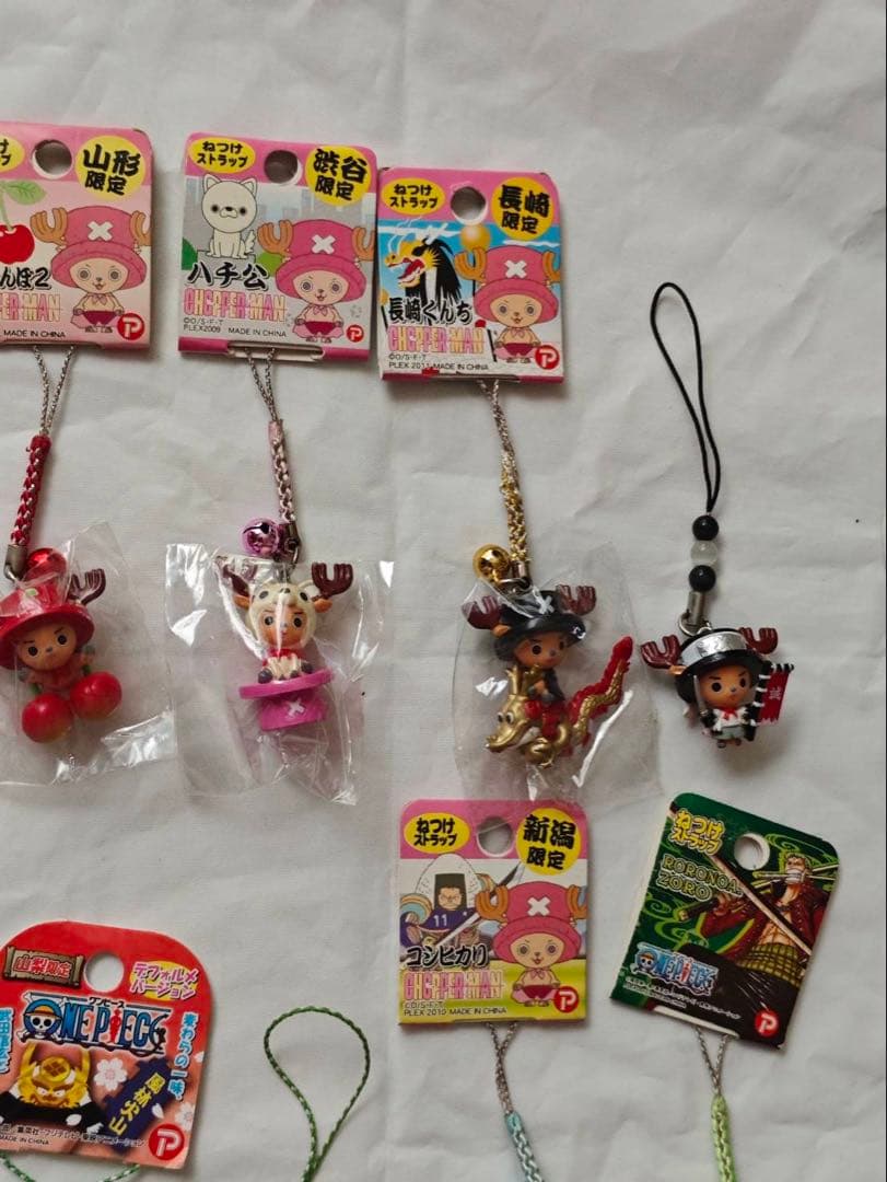 ONE PIECE ワンピース　根付　ご当地ストラップ　マスコット