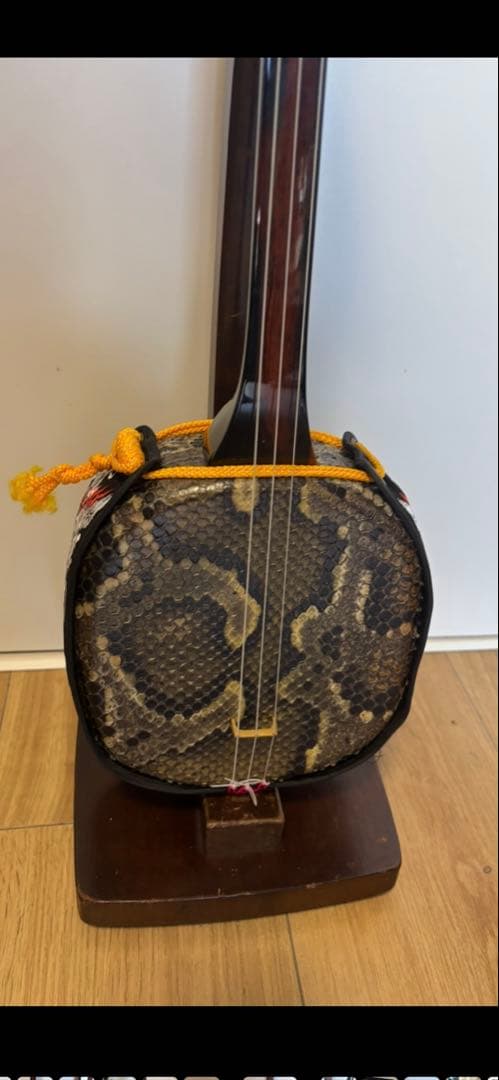 沖縄三線 マカビ型 八重山黒木 472グラム