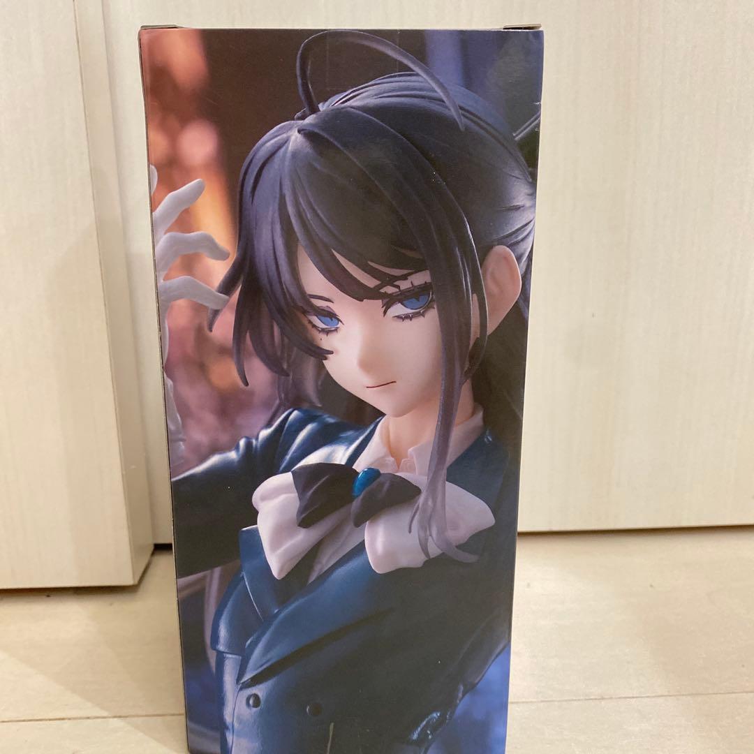 Ado フィギュア Winter ver. 2個セット