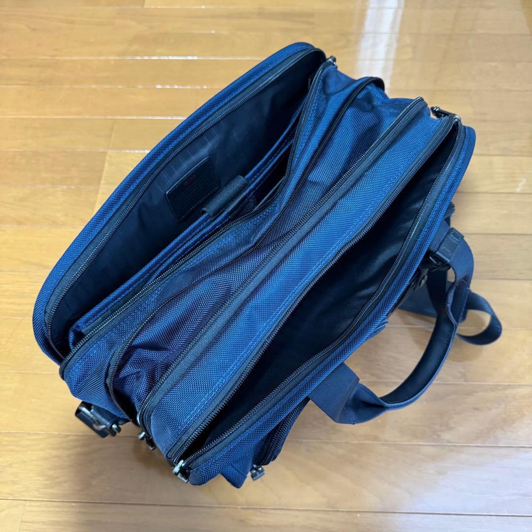 【美品】TUMI ショルダーバッグ　ビジネスバッグ