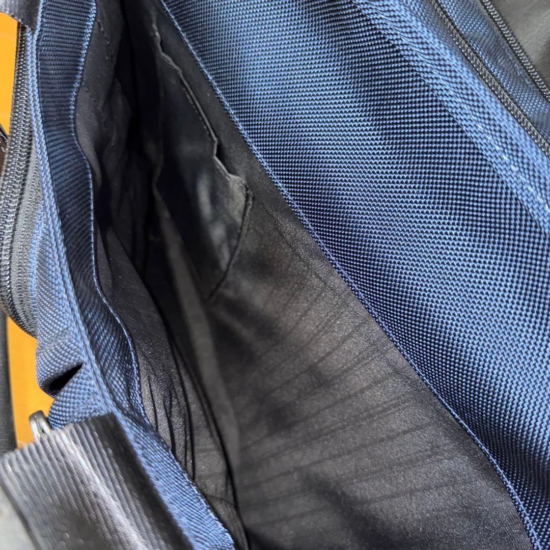 【美品】TUMI ショルダーバッグ　ビジネスバッグ