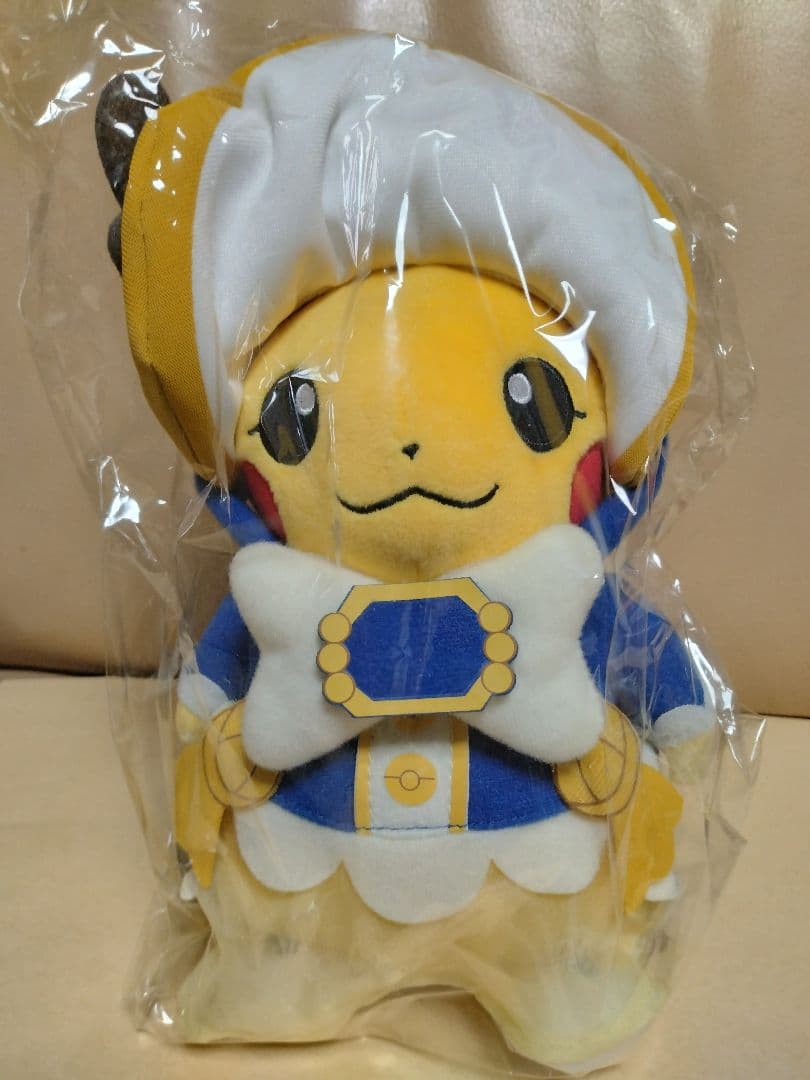 タグ付 マダムピカチュウぬいぐるみ ポケモンセンター限定