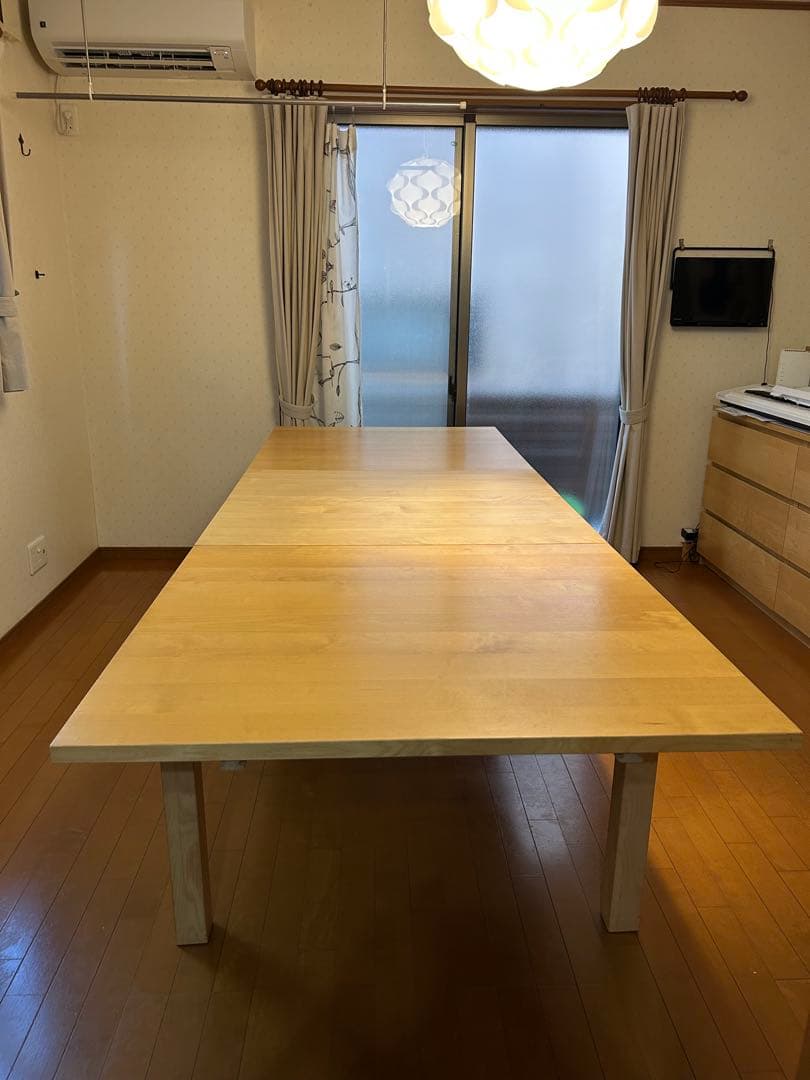 IKEA BJURSTA 大型伸長式テーブル　美品　イケア　スタイリッシュ