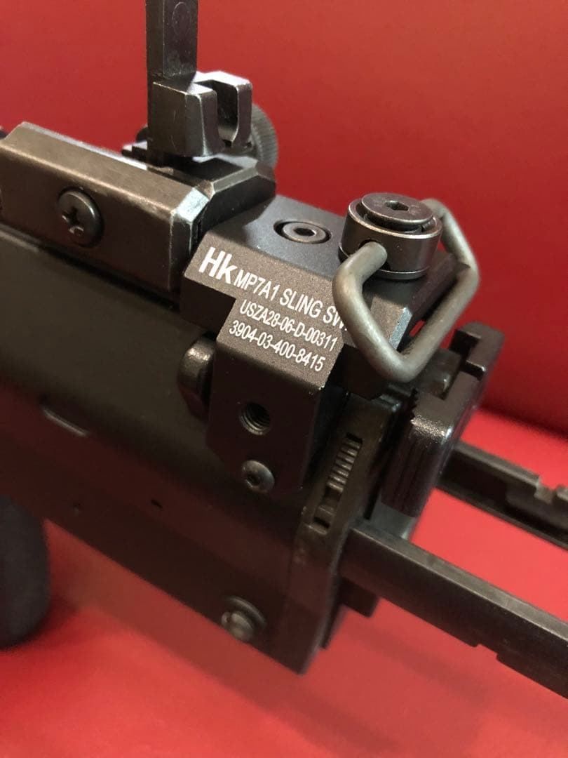 東京マルイ　MP7A1 (改) 電動ガン　 グリップカット加工済み