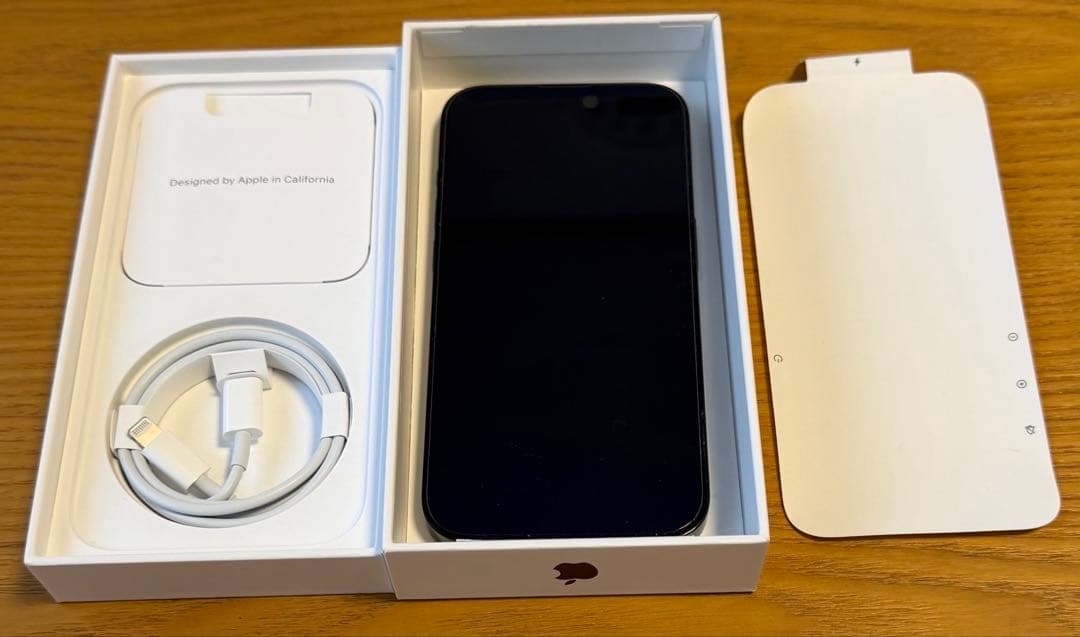 iPhone 14pro アメリカ購入 シャッター音なし 箱・充電ケーブル付き