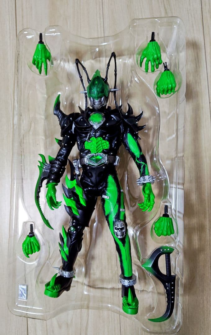 開封美品】メディコムトイ RAH ジョーカー 仮面ライダー剣 - メルカリ