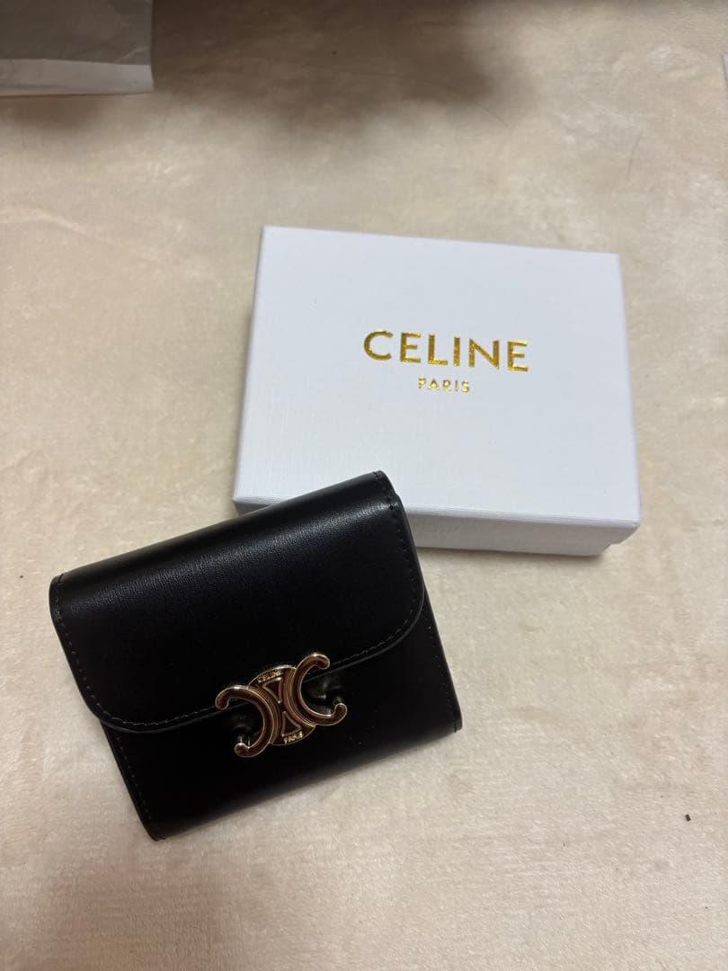 CELINE ブラック レザー 三つ折り財布 セリーヌ黒レザー三つ折り財布