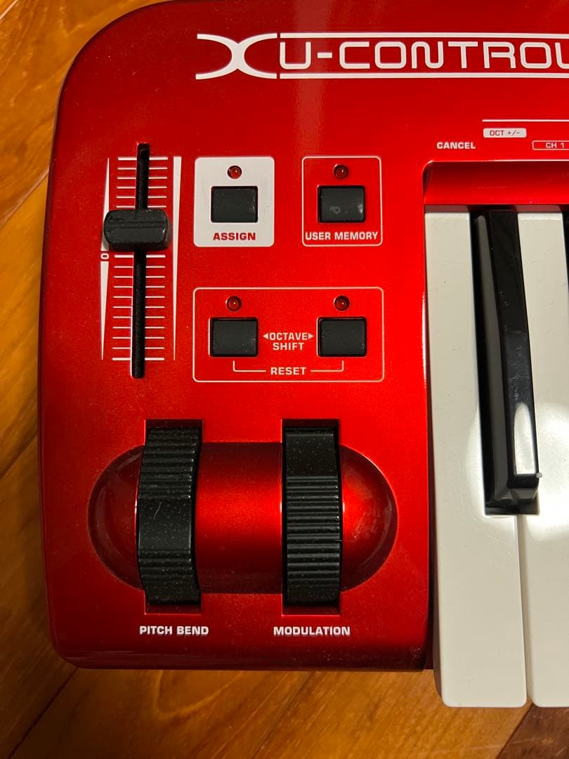 新品 BEHRINGER UMX490 MIDIキーボード ベリンガー 49鍵盤