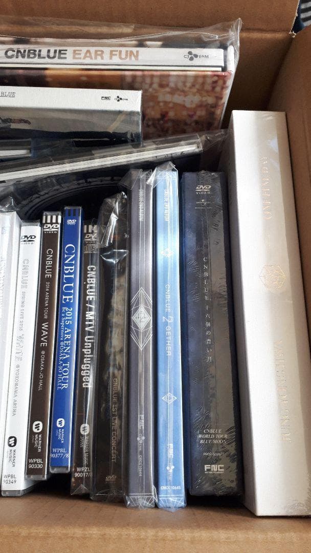 ほぼ新品未開封】ヨンファ & CNBLUE コレクション