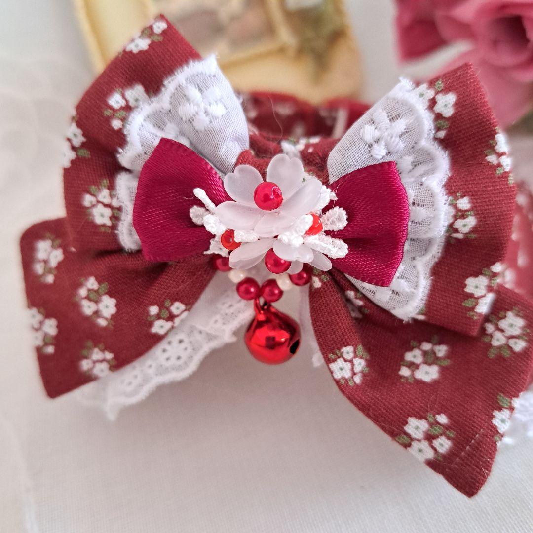 フラワー柄(バーガンディ)わんちゃん猫ちゃん用襟付首輪 - メルカリ