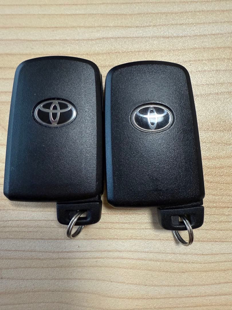 トヨタ純正 アルファード スマートキー (4つボタン) 2個 送料込み