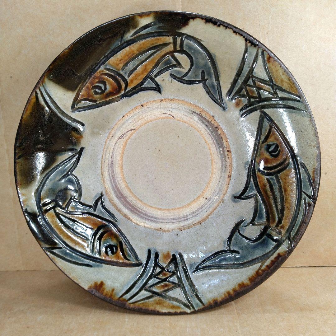 【本物保証】金城次郎 壷屋焼 魚紋皿 共箱 栞 人間国宝 壺屋焼 希少作品