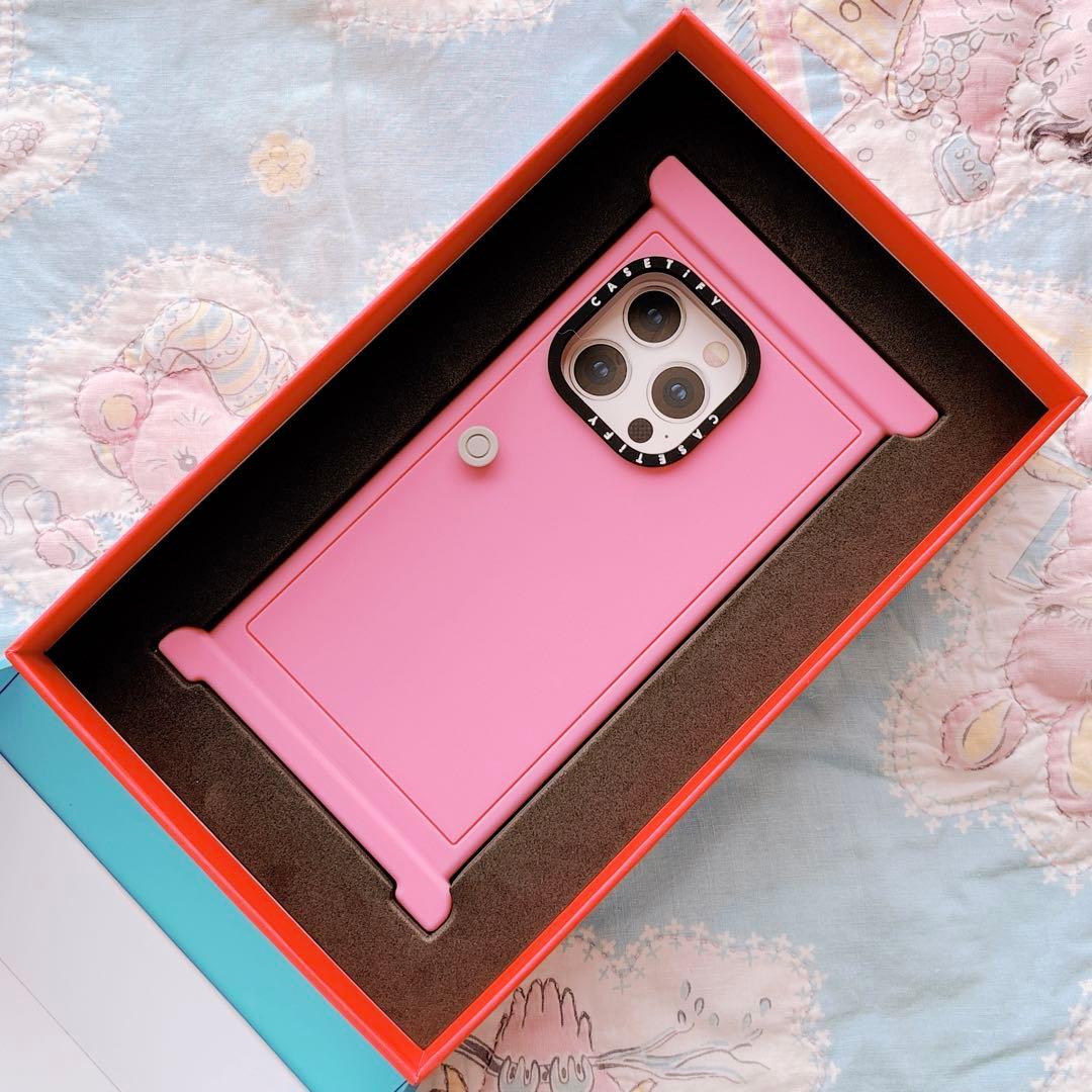 CASETiFY ドラえもん どこでもドア iPhone 15 Pro ケース - メルカリ