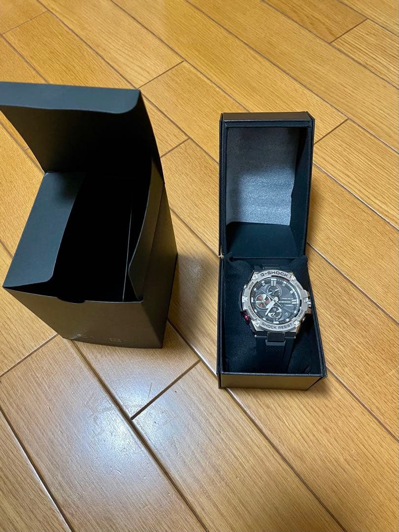 Lolipop 　GST-B100-1JF カシオGショック 新品同様