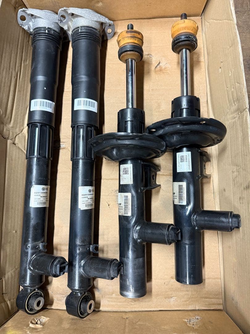 加藤春鼎 大皿 鼠志野 大型 角皿26㌢平皿 作家物